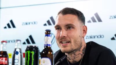ESPN施罗德交易评级：黄蜂未获选秀权B- 骑士清理出680万空间B