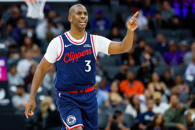小斯谈当今NBA：太多人追求酷炫 希望篮球回归硬碰硬的竞争