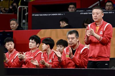 海兰德忆威少趣事：卢只让打10分钟🤣他扬言穿75大夹克进更衣室